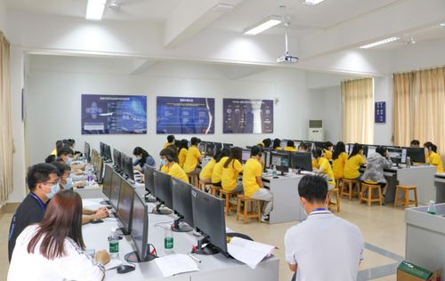 42所高職院校云集廣職院，共襄物聯(lián)網(wǎng)技術(shù)應(yīng)用與網(wǎng)絡(luò)技術(shù)咨詢服務(wù)盛會